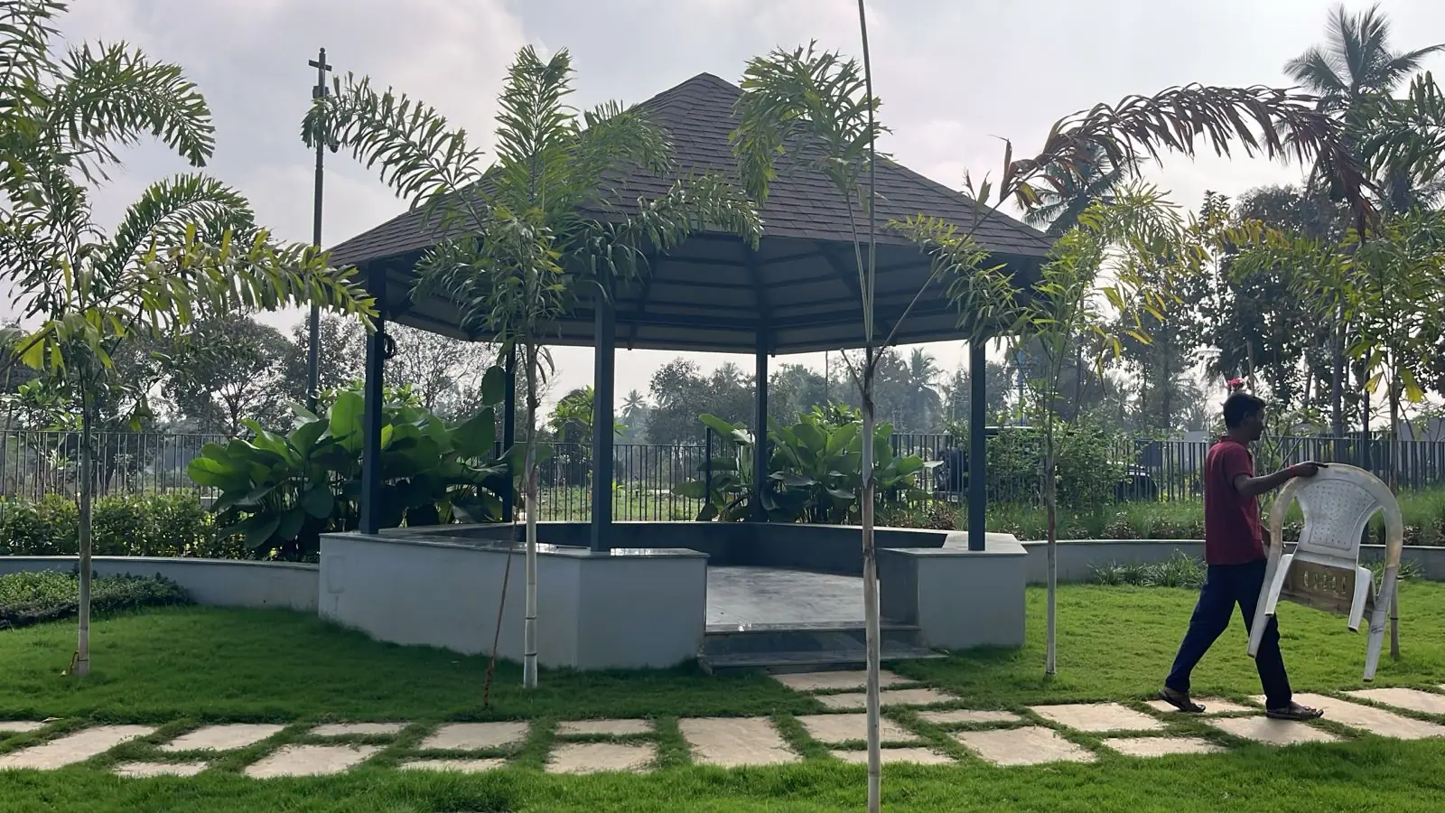 Nanda Vatika — garden gazebo