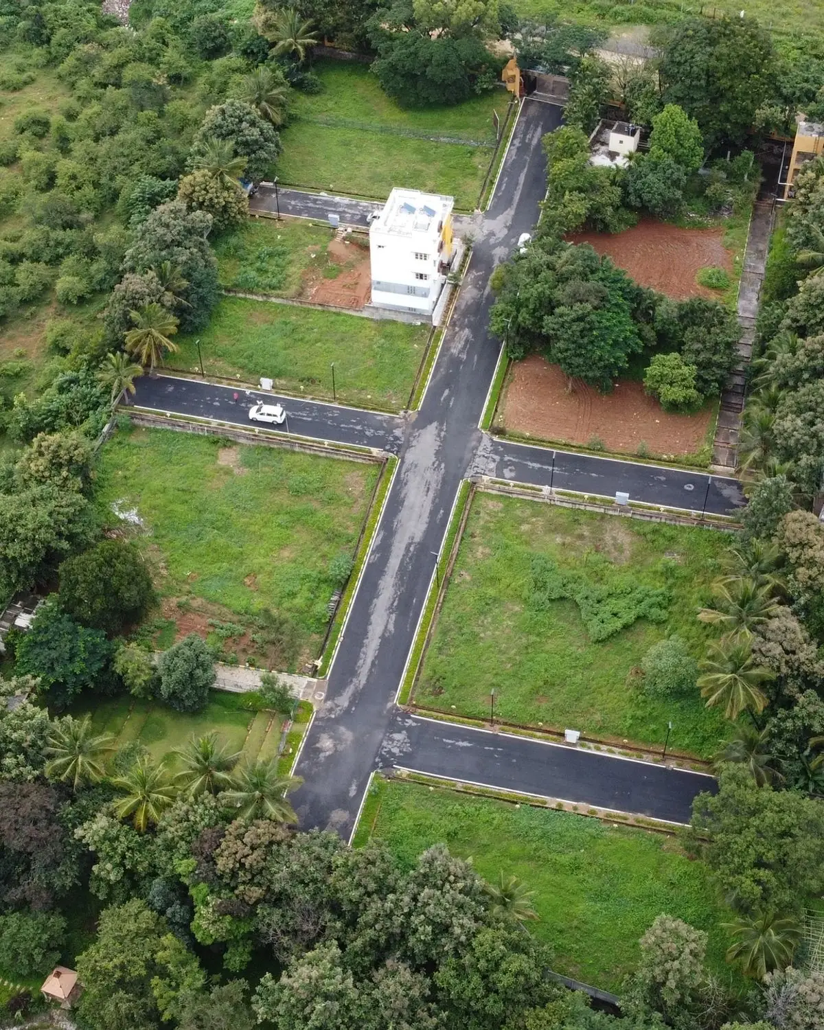 Lake Placid plotted layout in South Bangalore